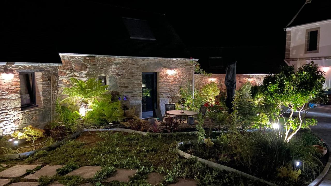 L'Ardoisiere, Maison D'Hotes Et D'Amis Locquirec Eksteriør billede